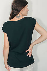 Topy, tričká, tielka - Čierne tričko BE DIFFERENT - 17688273_