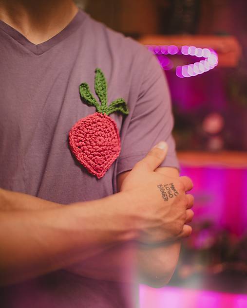 Topy, tričká, tielka - BEET IT upcyklované tričko - 17687240_