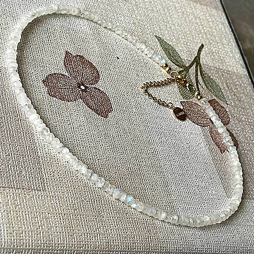 Luxury Moonstone Necklace Stainless Steel / Náhrdelník mesačný kameň, oceľ, E005