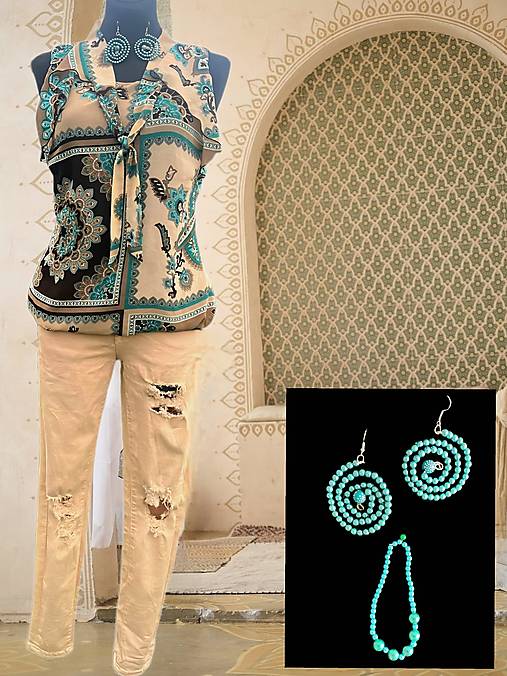 Kuratorsky outfit Endži Fashion - Nomádka