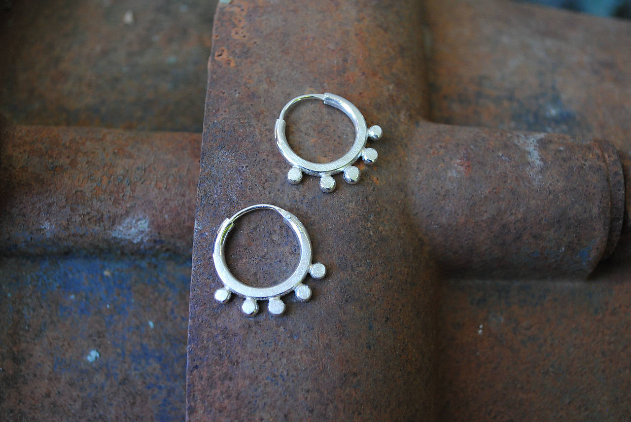 Stredné kreoly s guličkami