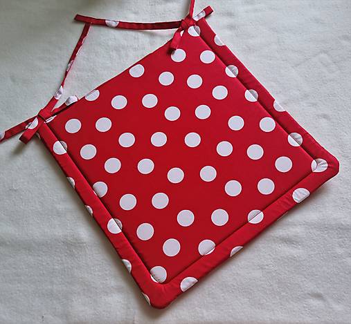 Detský textil - Podsedák na školskú stoličku  dievčenský (červený Maxi bodka) - 17694581_