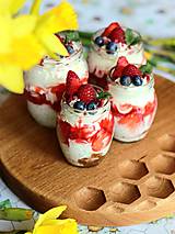 Nádoby - Dubový okrúhly podnos "včelie plásty" - 17695814_