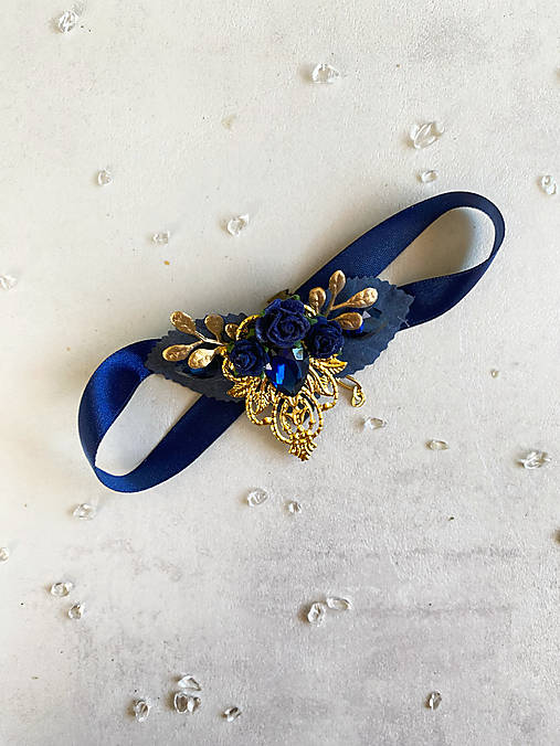 Kvetinový glam choker "kráľovná dlhej noci”