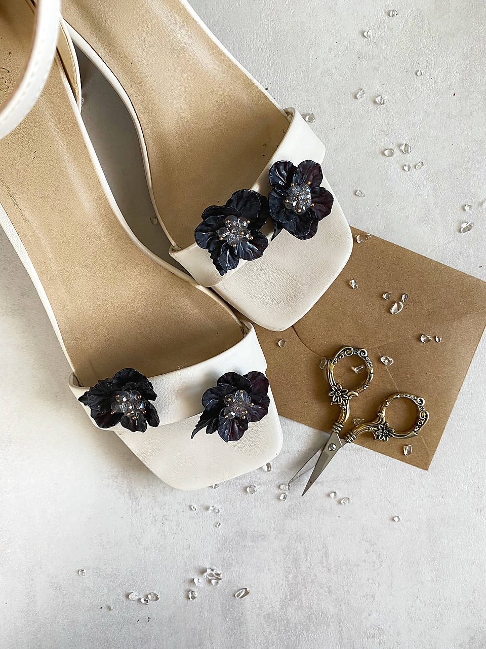 Kvetinové glam klipy na topánky "queen of night”