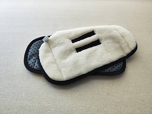 Detský textil -  Zmenšujúca vložka XL Vlnienka proti poteniu do autosedačky Cybex Sirona 100% Merino top super wash Bodka šedo čierna  - 17698790_