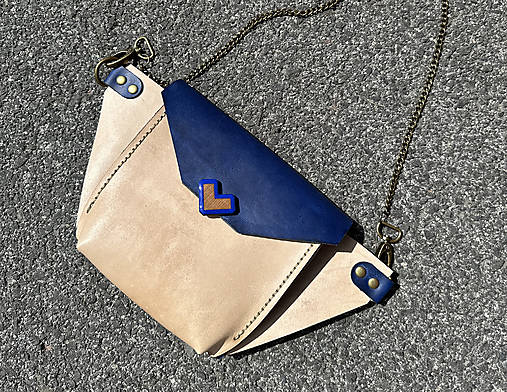 Kožená ľadvinka so sponou v tvare srdca (Spona srdce z RAJCA)