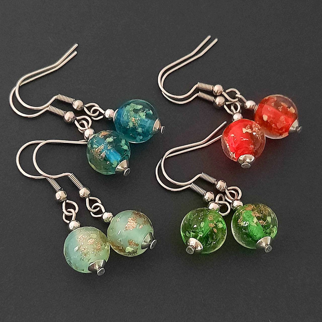 Náušnice svetielkujúce v tme 