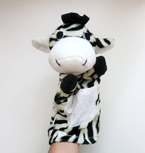 Maňuška zebra (Zebra z bielokvietkovej savany)