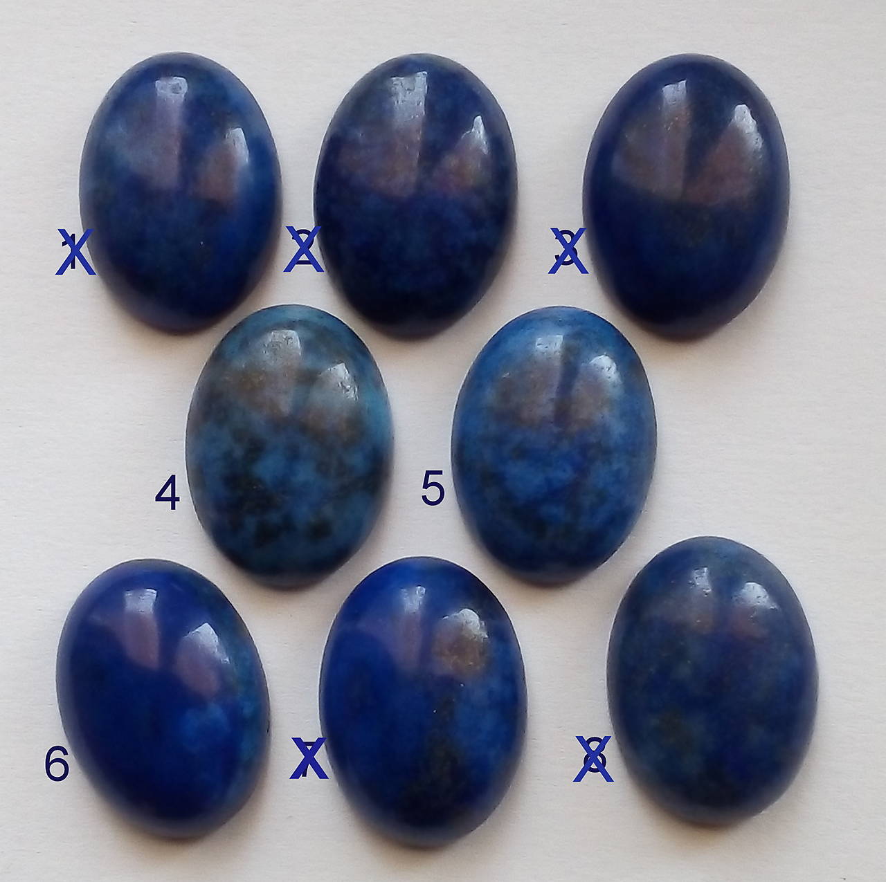 Achát kabošon 18x13mm-1ks (tm.modrá)