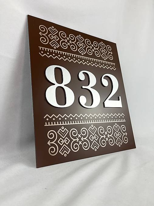 Tabuľky - Číslo na dom: Čičmany - 17706405_