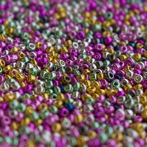 Korálky - (1275) Sklenený rokajl 8/0 - 20 gramov - 17712697_