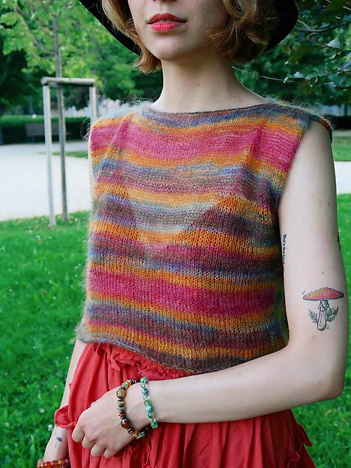 Vesty - Pletená vesta (melírovaná) - 17714353_