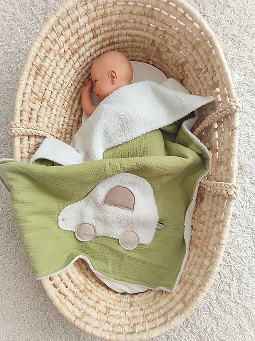 Detský textil - Celoročná deka pre bábätko autíčko so smotanovým teddy barančekom   - 17717317_