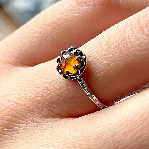 Natural Orange Kyanite Filigree AG925 Silver Ring  / Strieborný prsteň s oranžovým kyanitom E004