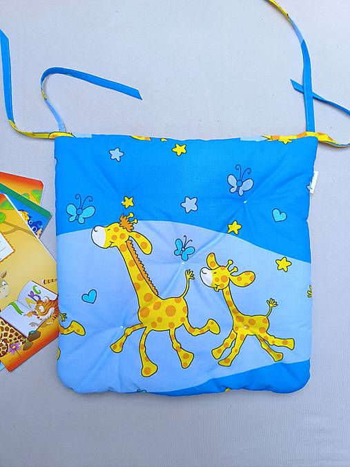 Podsedák na školskú stoličku (Žirafy)