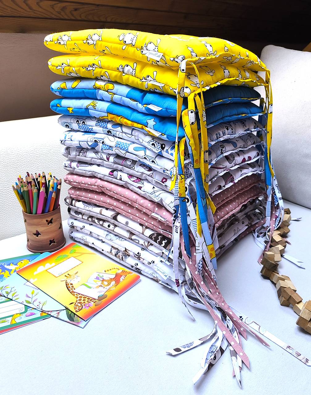 Podsedák na školskú stoličku