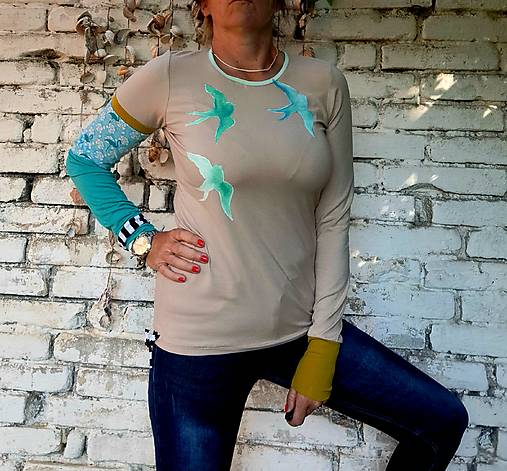 Tričko Beige with azure malované