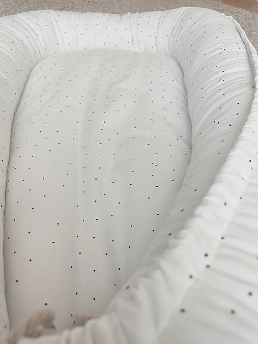 Detský textil - Hniezdo pre bábätko obojstranne mini bodky - 17722045_