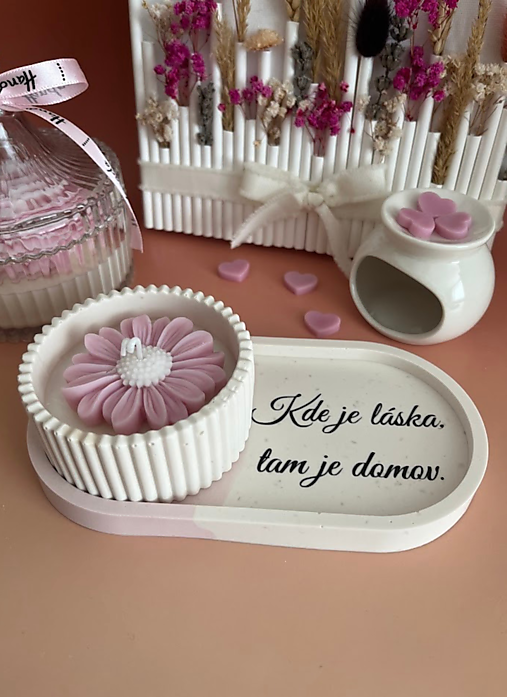 Dekorácie - Personalizovaný set - sójová sviečka + tácka s vlastným textom - 17721800_