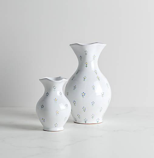 Dekorácie - Prehýbaná váza s kvietkami - 17723398_