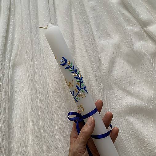 Ručne maľovaná krstná svieca s personalizáciou – 35 cm, biely vosk (Zlatomodrá)