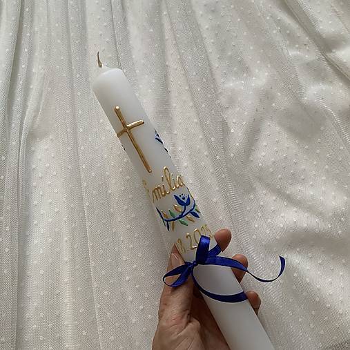 Ručne maľovaná krstná svieca s personalizáciou – 35 cm, biely vosk (Zlatomodrá)