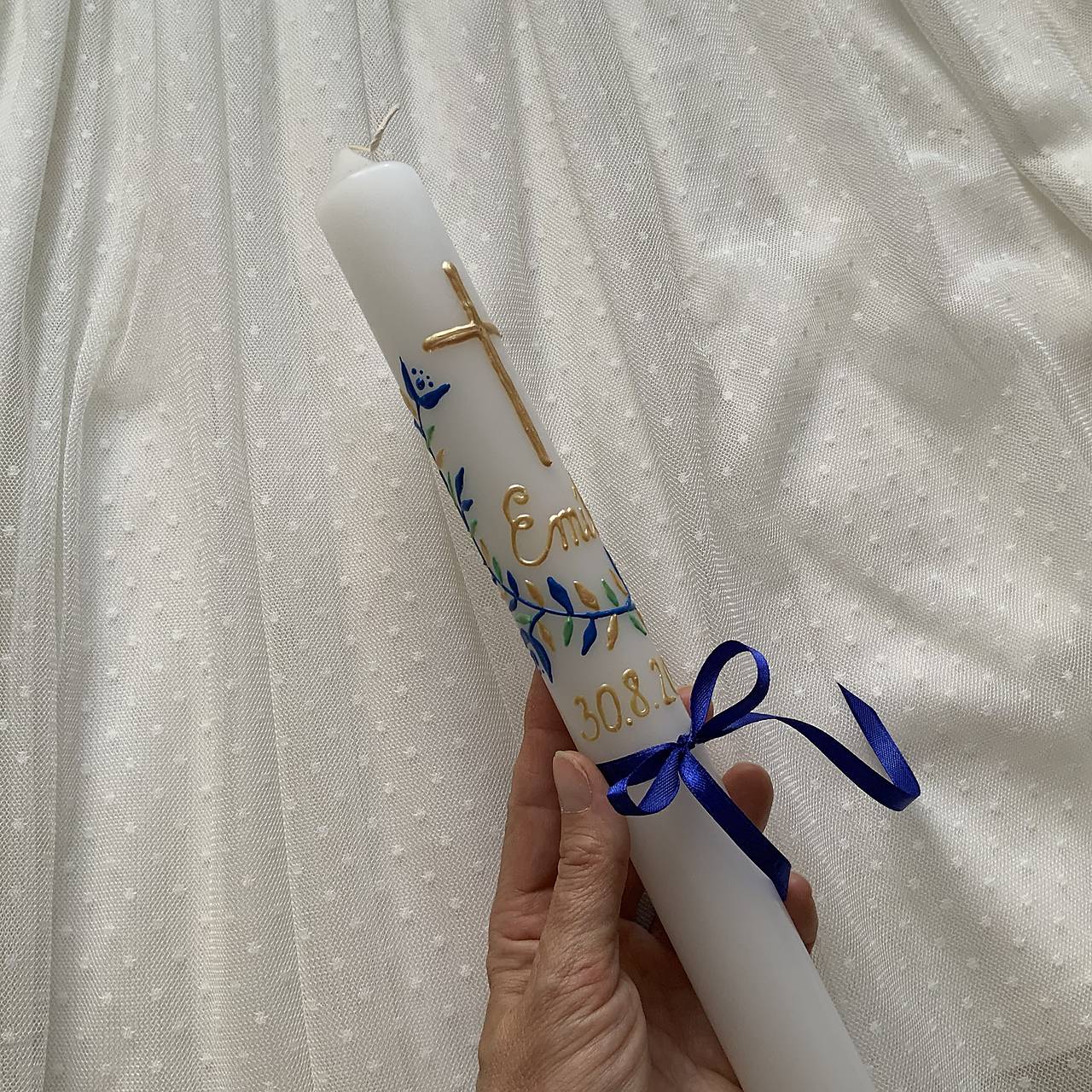 Ručne maľovaná krstná svieca s personalizáciou – 35 cm, biely vosk