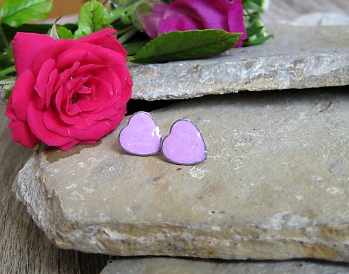 Náušnice - Srdiečka napichovačky - chirurgická oceľ 10 mm (ružovo fialové, č. 4315) - 17725945_