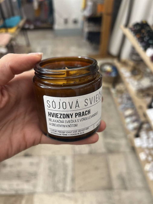 Vonná prírodná sójová sviečka 90g (Hviezdny prach - levandula)