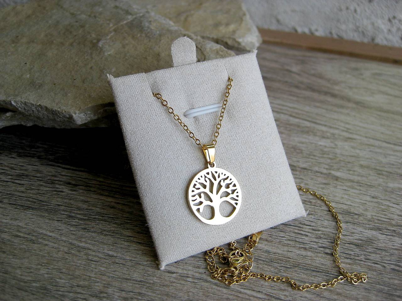 Nerezová retiazka Strom života (farba zlatá)