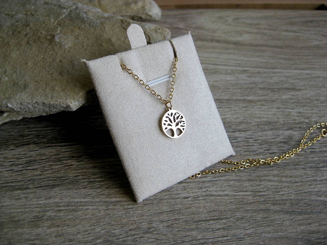 Nerezová retiazka Strom života - menší (farba zlatá)