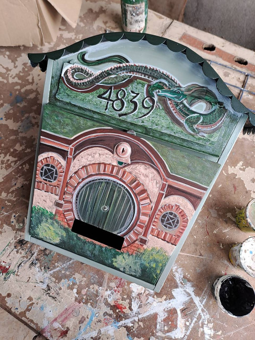 Úložné priestory & Organizácia - Poštová schránka maľovaná  - Hobit - 17729688_