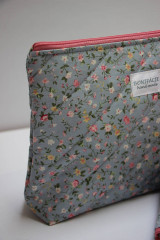 Taštičky - Kosmetická taštička prošívaná 22. - 17731936_