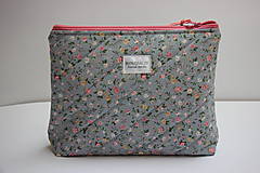 Taštičky - Kosmetická taštička prošívaná 22. - 17731937_