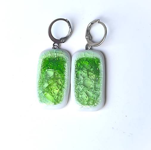 Náušnice - Porcelánové náušnice - Zelené iskrenie - 17731874_