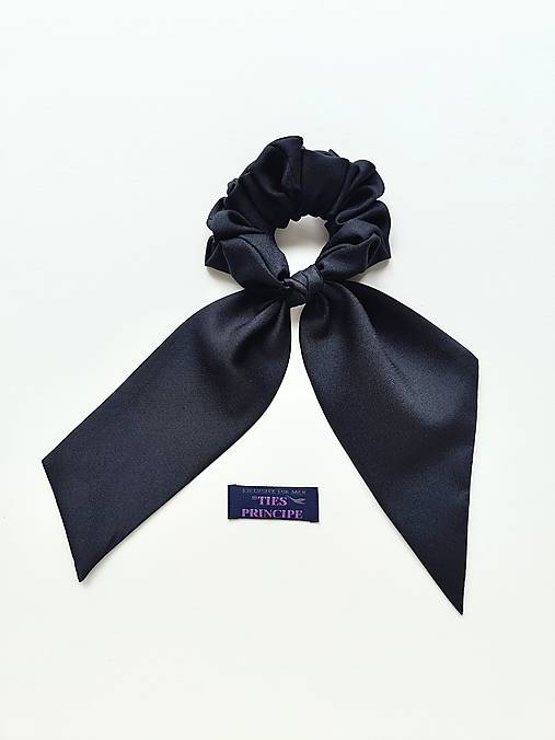 Maxi scrunchie asymetrická (Čierna)