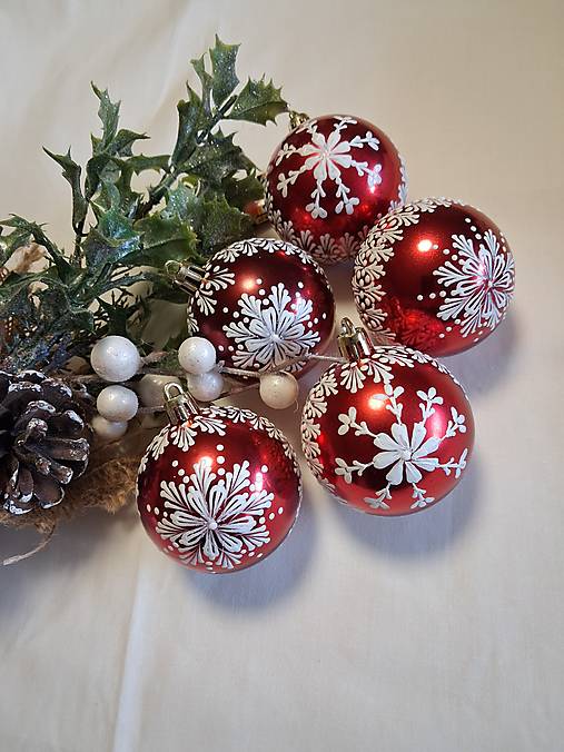 Dekorácie - Vianočné gule zdobené voskom - 17732026_