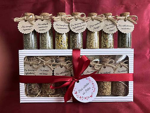 Čaje - Týždenný pitný režim nielen pre pani učiteľku - 17732771_