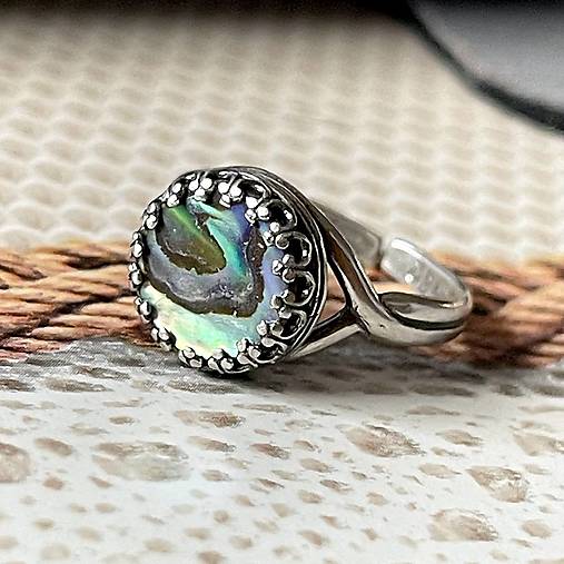 Mother of Pearl Filigree  AG925 Silver Ring  / Strieborný prsteň s dúhovou perleťou E003