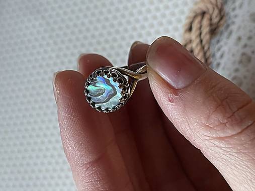 Mother of Pearl Filigree  AG925 Silver Ring  / Strieborný prsteň s dúhovou perleťou E003