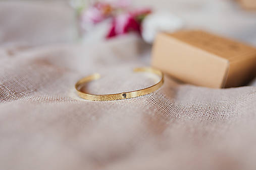 Náramky - Úzky náramok Ružička - 17736990_