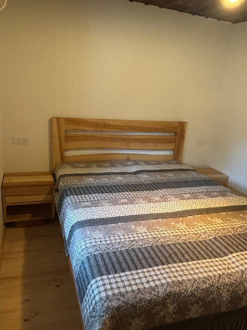 Nábytok - Dubová/jaseňová posteľ - 17738386_