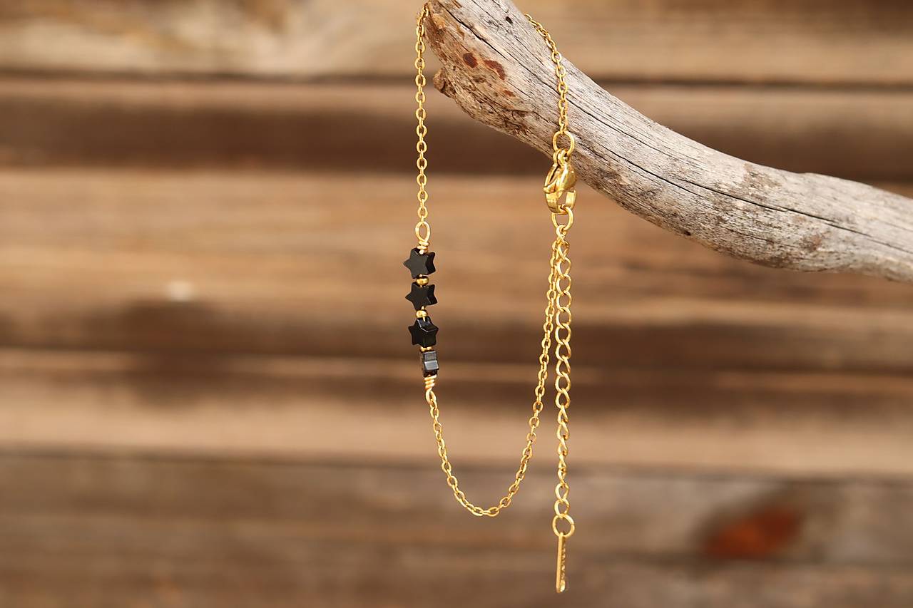 Retiazkový náramok s hviezdičkami