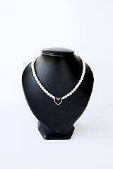 Náhrdelníky - minimalistický shell perlový náhrdelník - veľké srdce - 17739477_