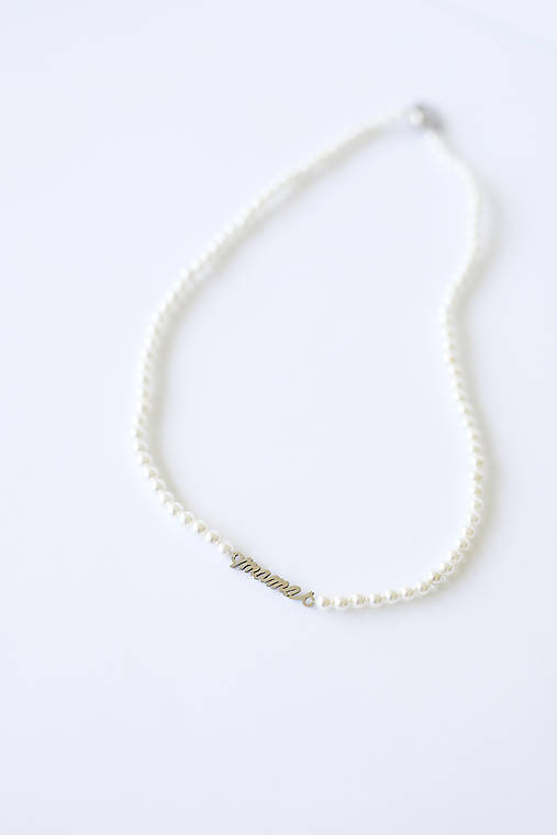 minimalistický shell perlový náhrdelník - mama