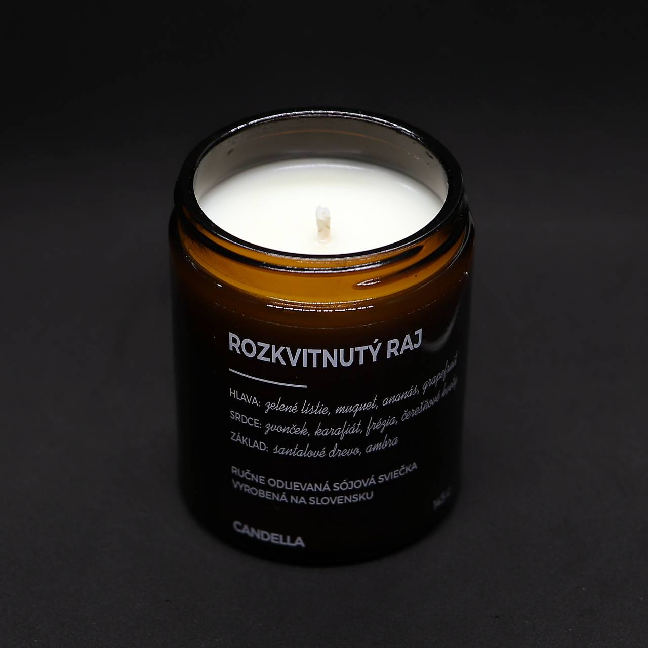 ROZKVITNUTÝ RAJ sójová sviečka