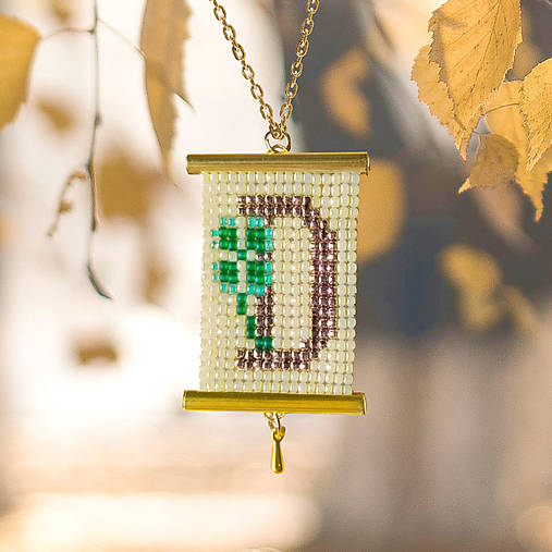 Náhrdelníky - Prívesok s písmenom a štvorlístok - rokajl prívesok - 17740062_