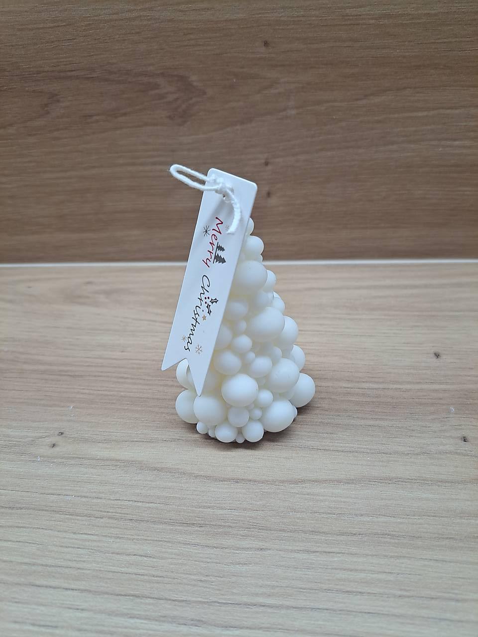 Ručne odlievaná sójová sviečka stromček 