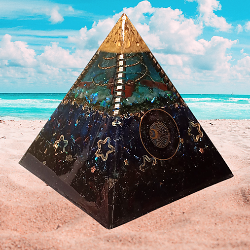 Dekorácie - Pyramída "Od súmraku do polnoci" - 17742401_